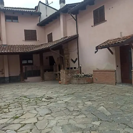 Sentieri 2 Holiday home Pecetto di Valenza