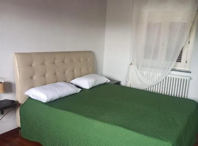 Sentieri 2 Casa vacanze Pecetto di Valenza